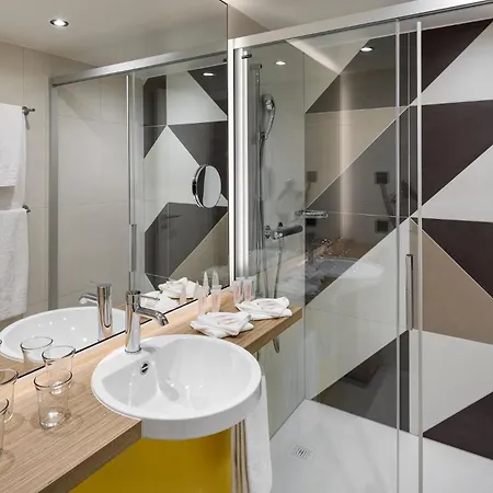 Swiss Chocolate By Fassbind Hotel