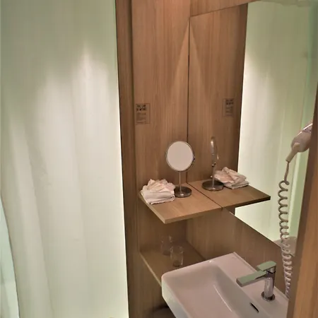 Otel Swiss Chocolate By Fassbind