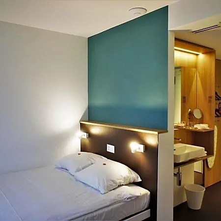 Swiss Chocolate By Fassbind Hotel