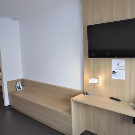 Swiss Chocolate By Fassbind Hotel Lausana